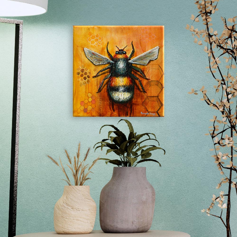 Queen Bee painting among plants